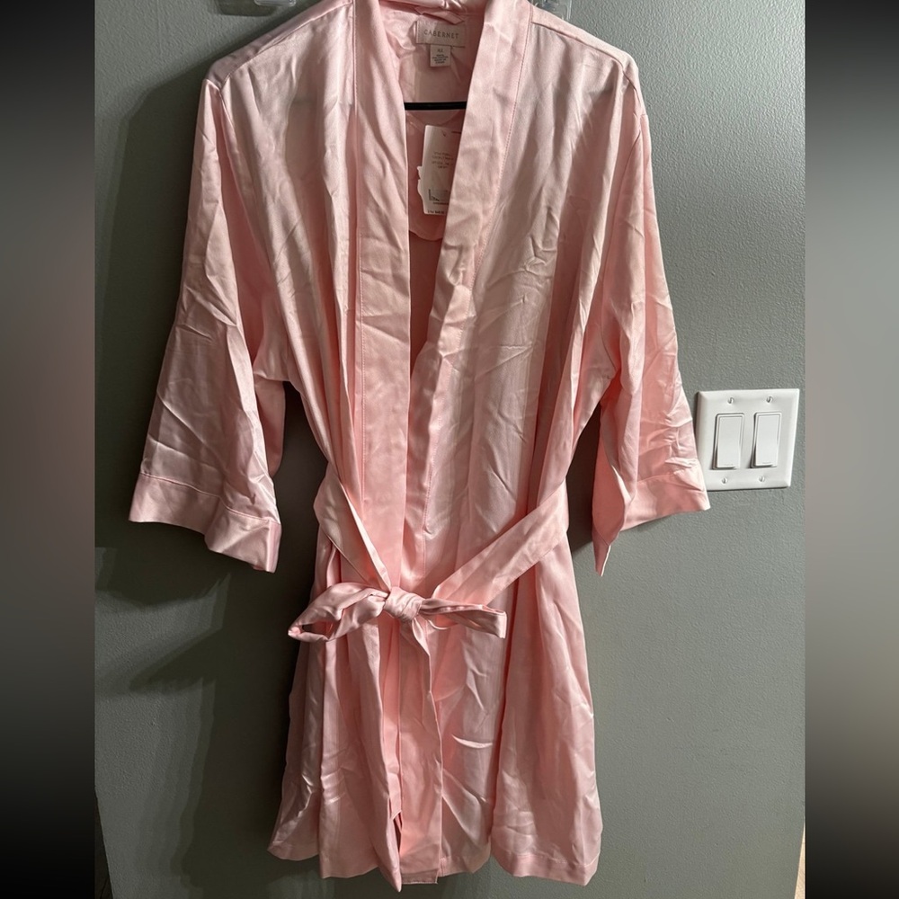 Cabernet Light Pink Women's Robe